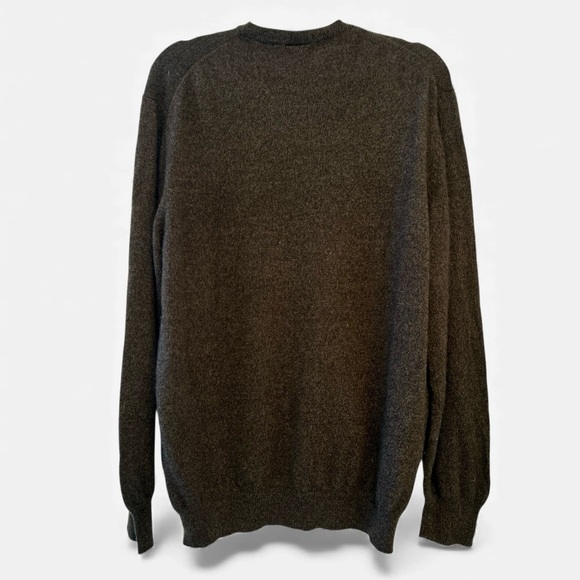 Jos. A Bank XL 100% Cashmere Crew Neck Sweater in Dark Chocolate Brown - Picture 7 of 7